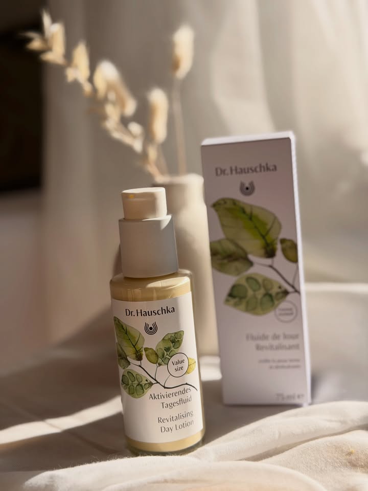 Fluide de Jour Revitalisant Format 75 ml Bonne nouvelle pour 1 1544541117680534 - Brest Finistère Fluide de Jour Revitalisant Format 75 ml Bonne nouvelle pour 1 1544541117680534 - Brest Finistère